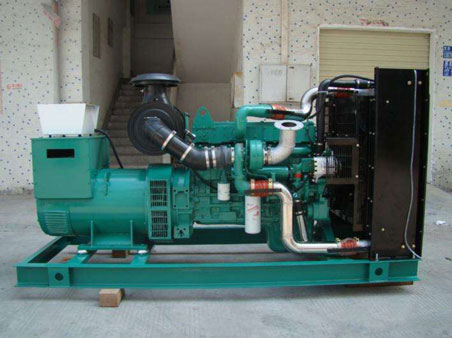 珠海1100kw康明斯柴油发电机组图片 珠海1100kw康明斯柴油发电机组图片